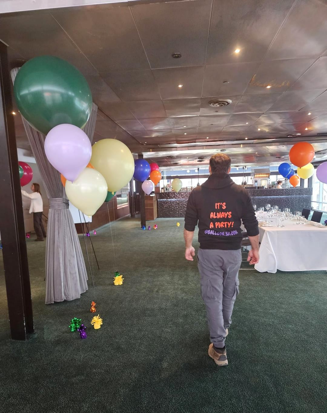 🎈 Balloon Delivery & Decorations Sydney: 5 Reasons to Book with Balloon Saloon