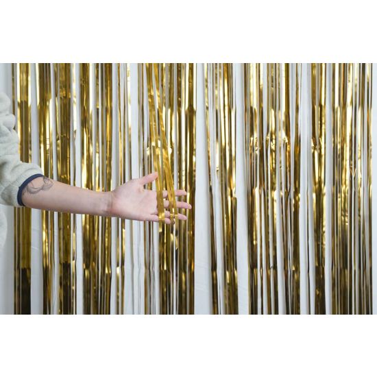 Metallic Curtain
